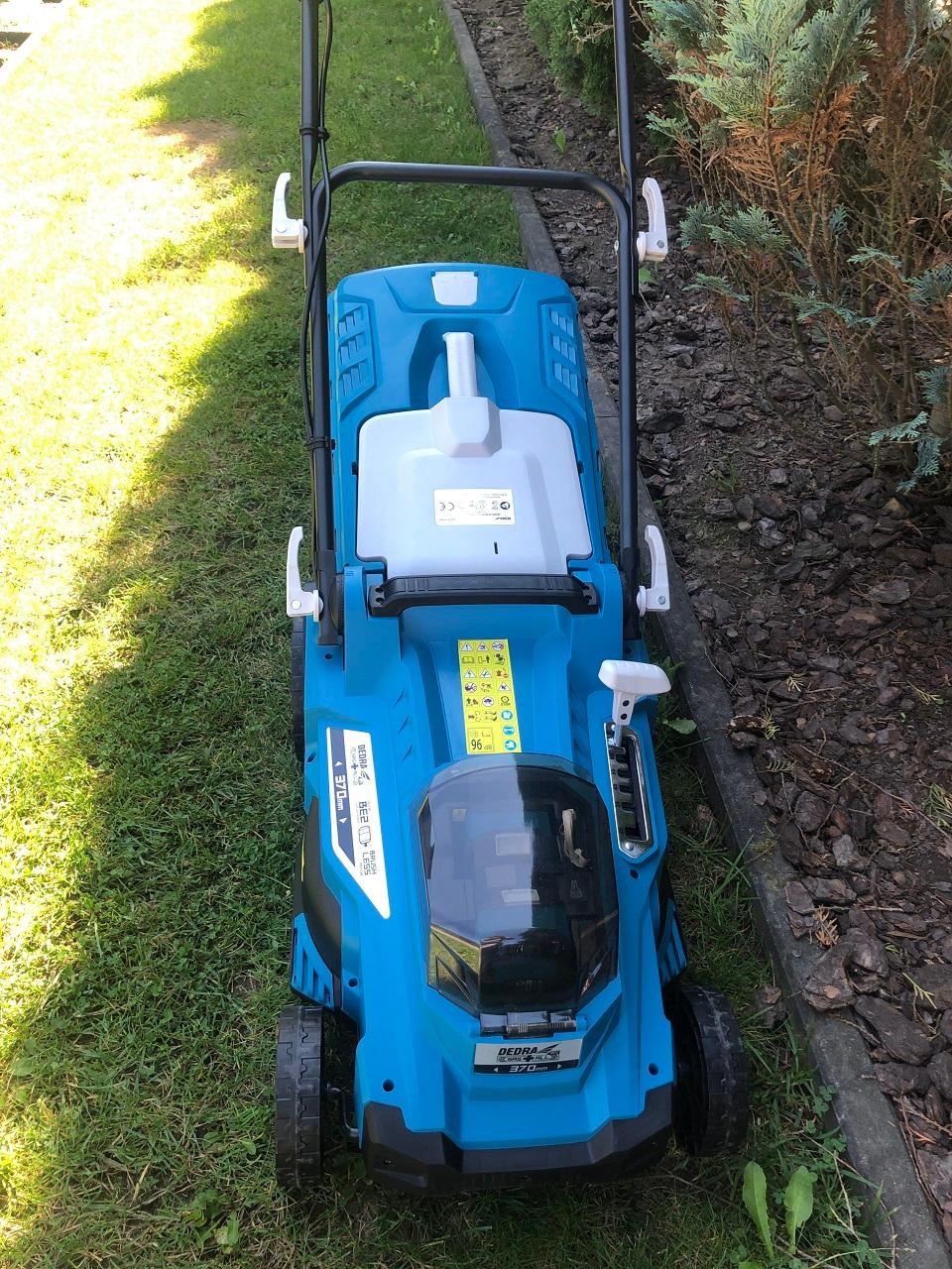 wynajem kosiarki akumulatorowej na wynajem - 1