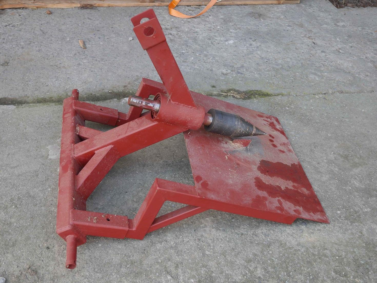 Łuparka do drzewa na wynajem - 1