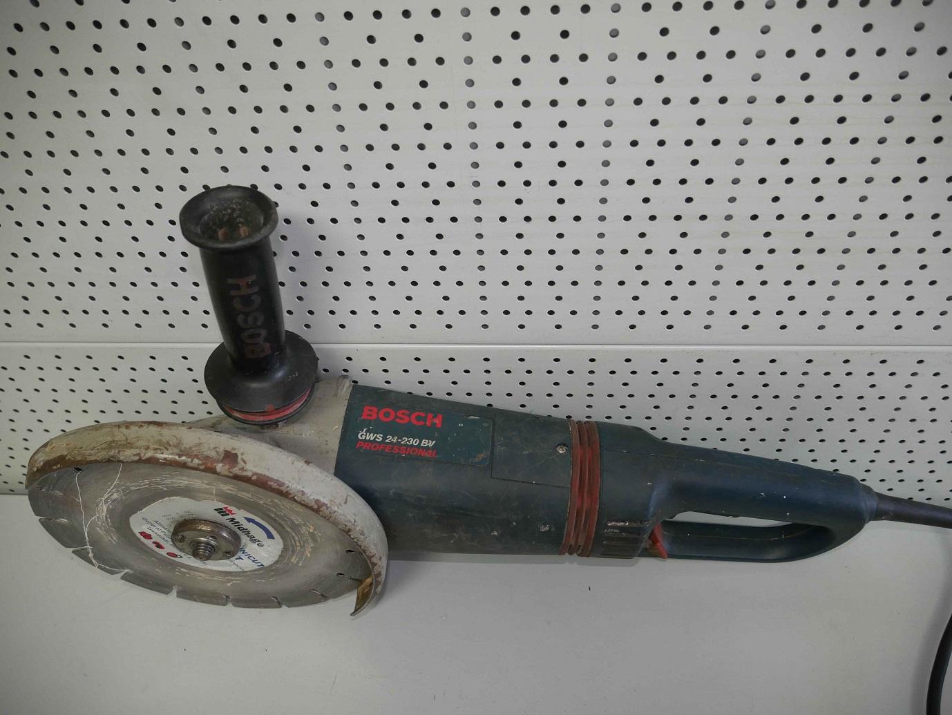 Bosch GWS 24-230 BV na wynajem - 1