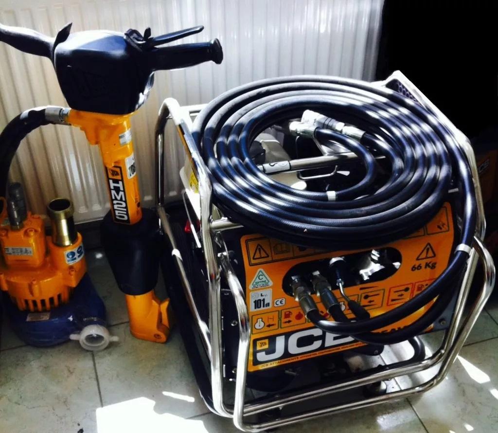 JCB HM 25 2015 na wynajem