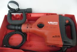 Młot udarowy Hilti  TE706 na wynajem