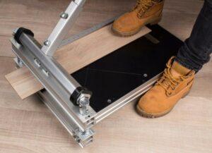 GILOTYNA DO PANELI PODŁOGOWYCH D-CUT na wynajem