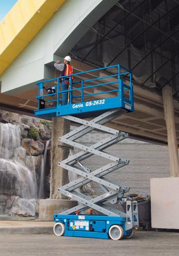 Genie GS 2632 na wynajem - 1