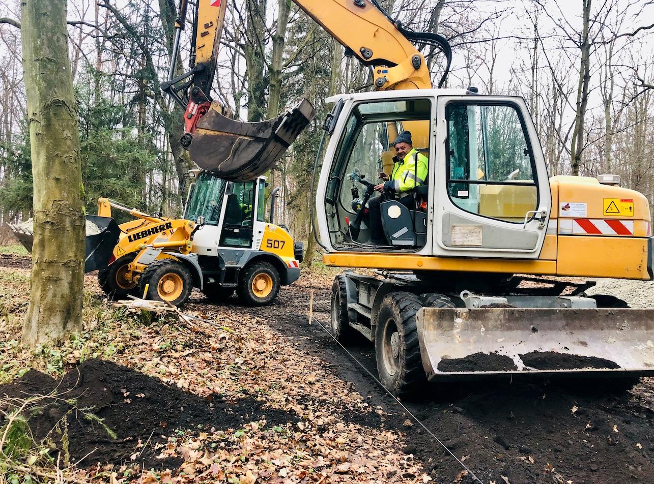 Liebherr A314 na wynajem