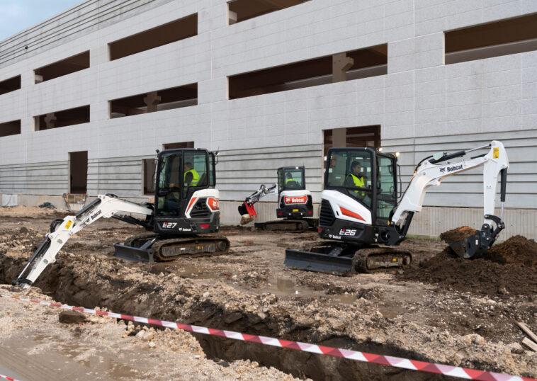 MINIKOPARKA KOPARKA BOBCAT E26 2,6T na wynajem