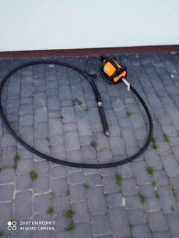 Wibrator do betonu buława wibracyjna  DINGO na wynajem