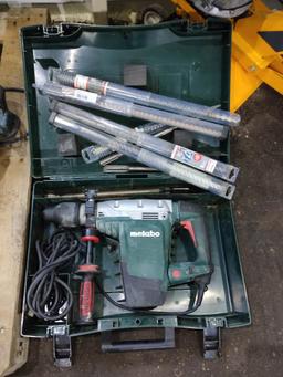 Młot kująco-wiercący  METABO KHE 76 na wynajem