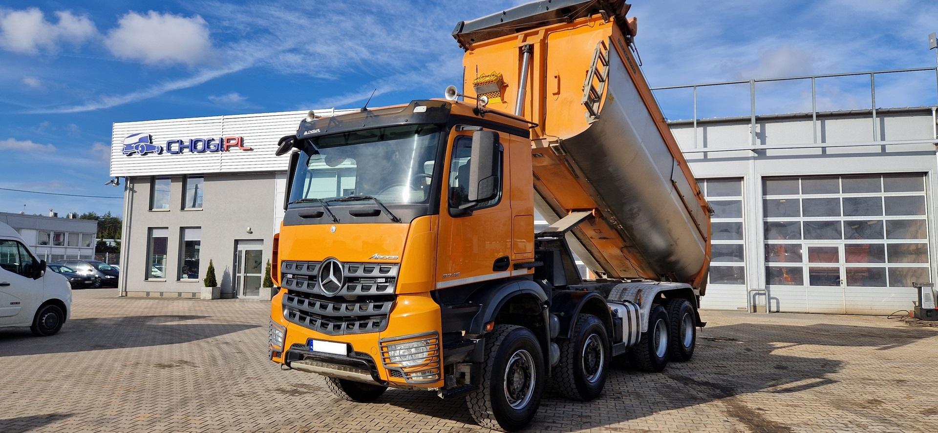 Wywrotka Mercedes Arocs 3745 8x4 na wynajem