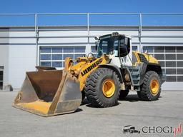 Liebherr  576 2plus2 na wynajem