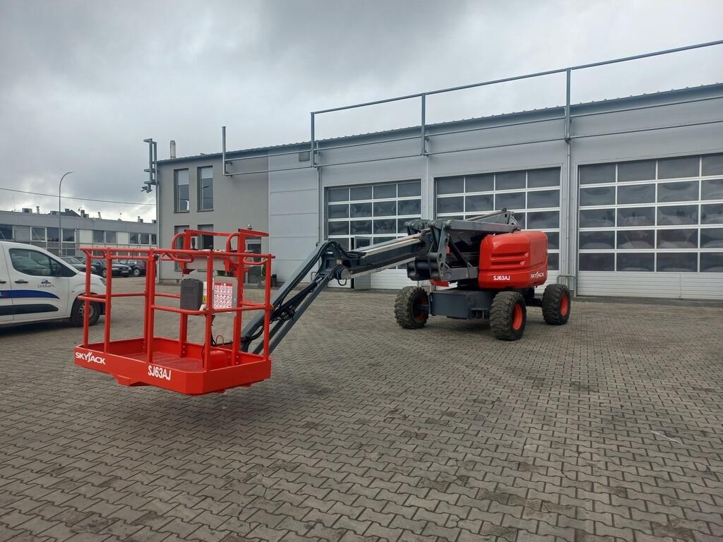 SKYJACK SJ63AJ 4x4 na wynajem