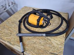 Wibrator pogrążalny ENAR ENAR DINGO na wynajem