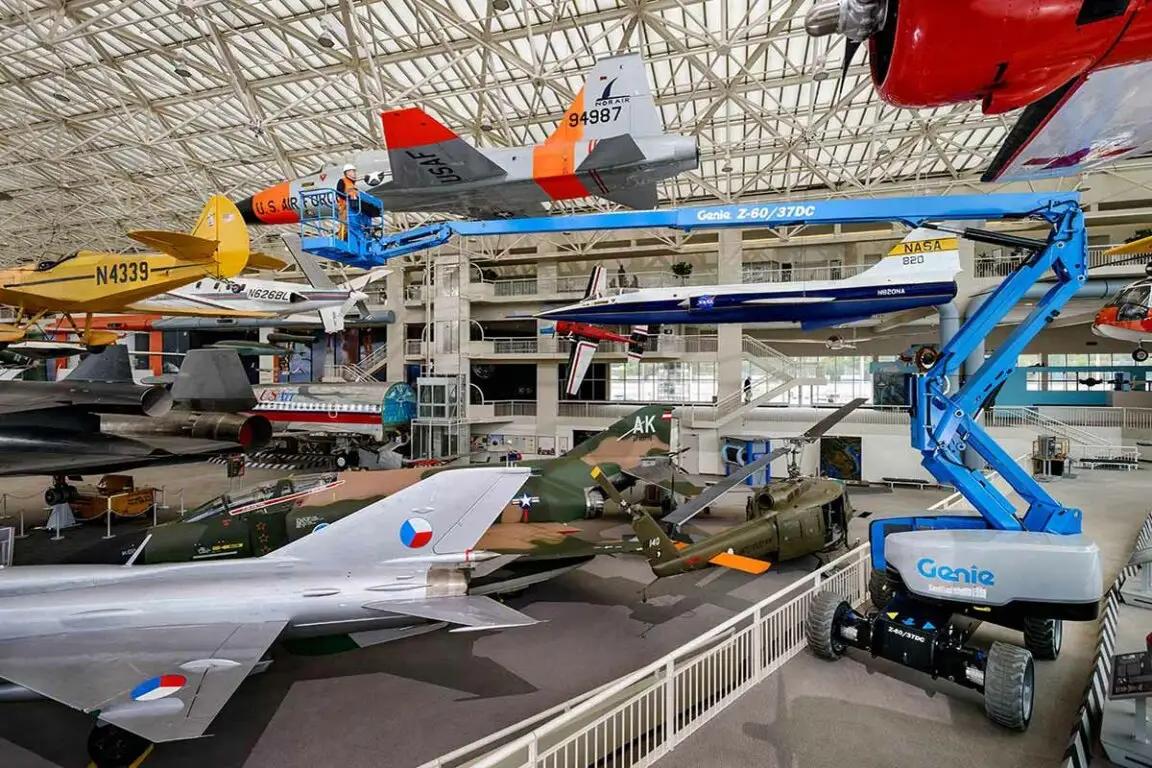 Genie Z60/37 DC na wynajem