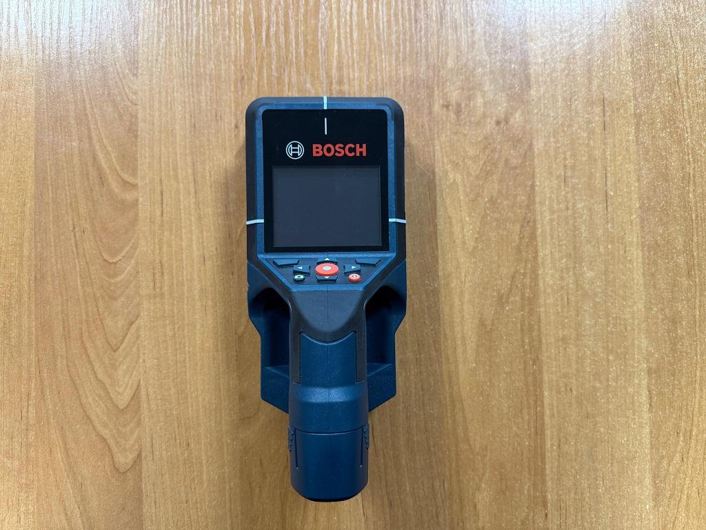 WYKRYWACZ PRZEEWODÓW BOSCH D-TECT 200 C na wynajem - 1