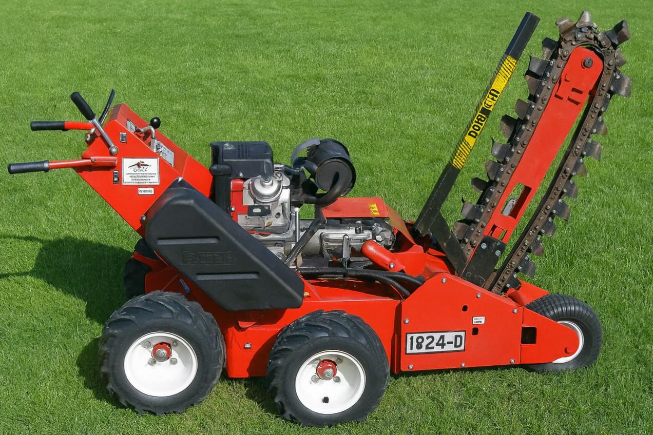 Koparka łańcuchowa Baretto 1824D na wynajem - 1