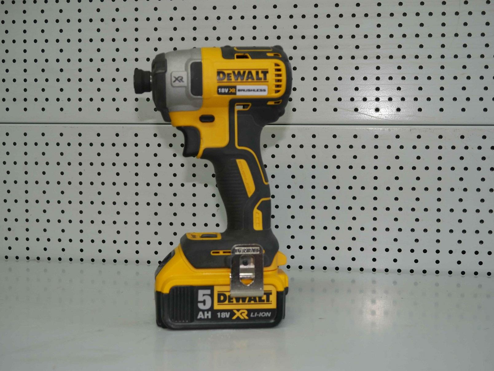 Dewalt DCF887 na wynajem