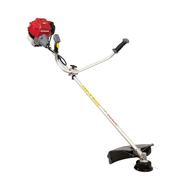 Honda UMK 450 E UEET na wynajem