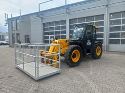 JCB 541-70 Wastemaster na wynajem