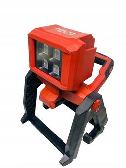 Lampa LED HILTI SL 6-22 LED na wynajem