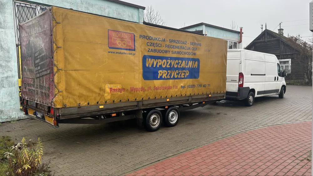 Duża Przyczepa Do Busa 3T 6,1m Plandeka Remork 350 na wynajem