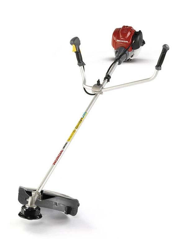 Honda UMK 425 E UEET na wynajem