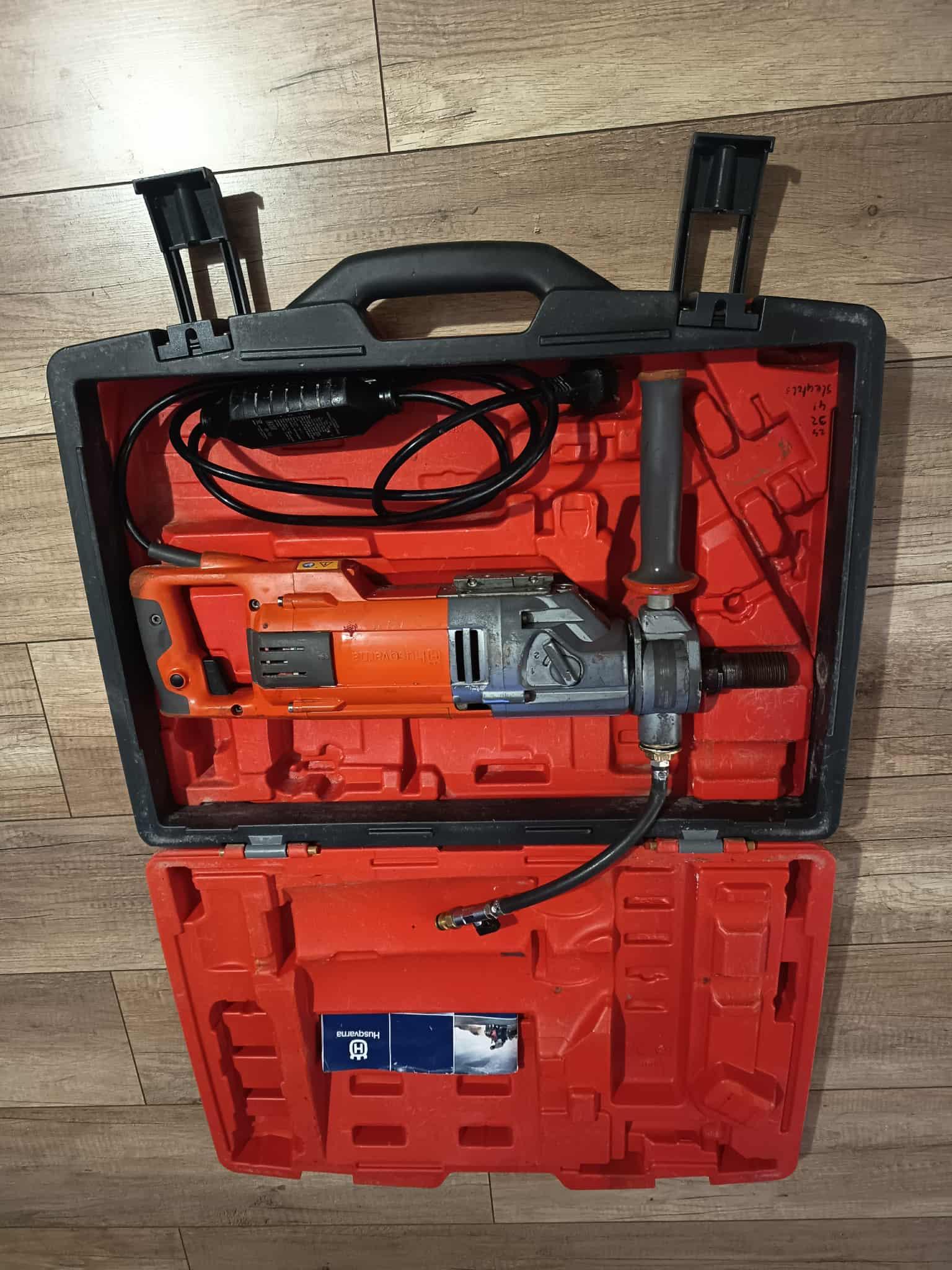 Husqvarna DM220 na wynajem