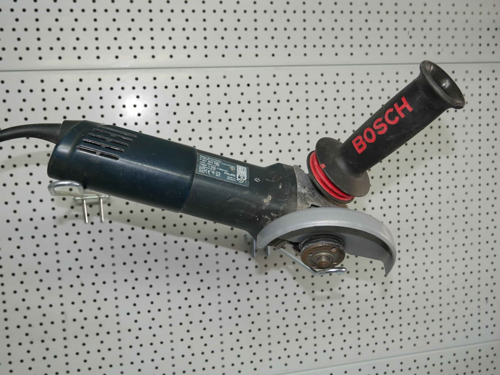Bosch GWS 14-125 CE na wynajem. Zdjęcie 0