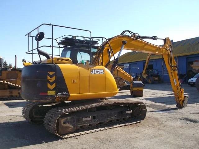 JCB 130LC product