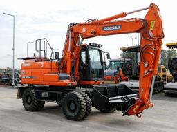 DOOSAN  DX 160W-3 na wynajem