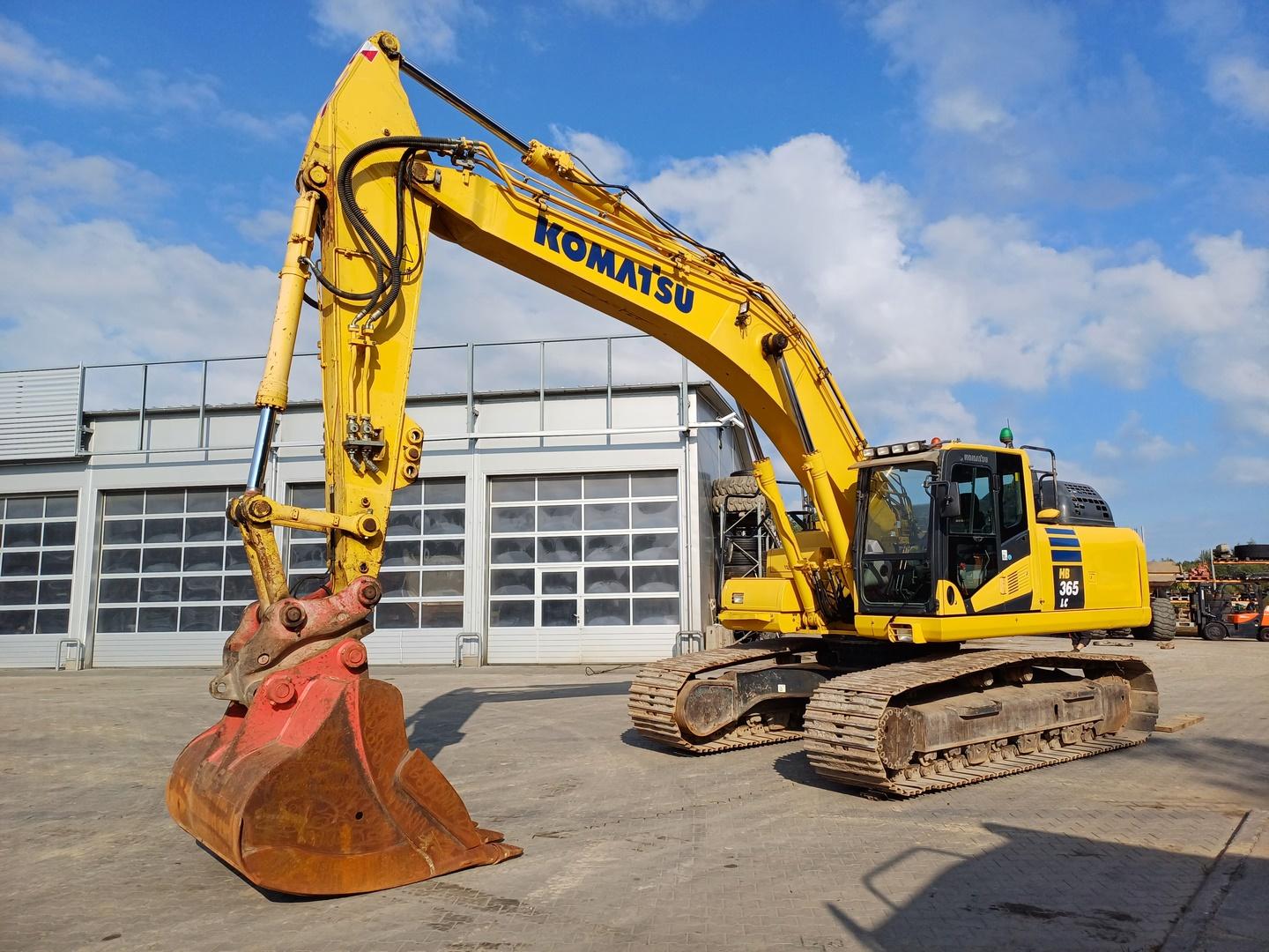 Komatsu HB365 LC-3 Hybrid na wynajem. Zdjęcie 0