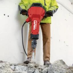 Zdjęcie MŁOT KUJĄCY HILTI 27KG TE 3000-AVR na wynajem w Rentools