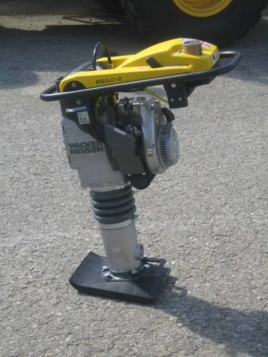 WACKER NEUSON BS 50-2 PLUS na wynajem. Zdjęcie 0