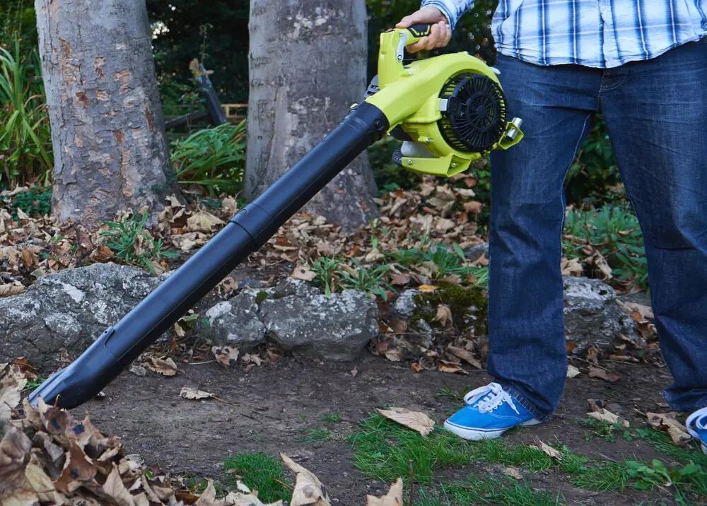 Dmuchawa Spalinowa Ryobi RBV26B na wynajem. Zdjęcie 0